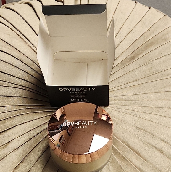 OPV BEAUTY LONDON Sealed Loose Setting Powder IN Medium - Picture 5 of 11